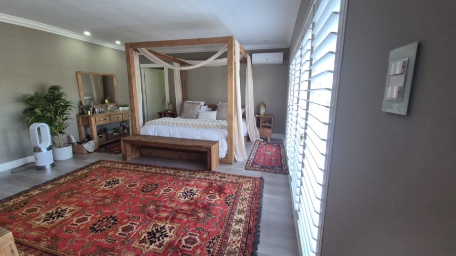 To Let 6 Bedroom Property for Rent in Num Num Cape Estate Western Cape